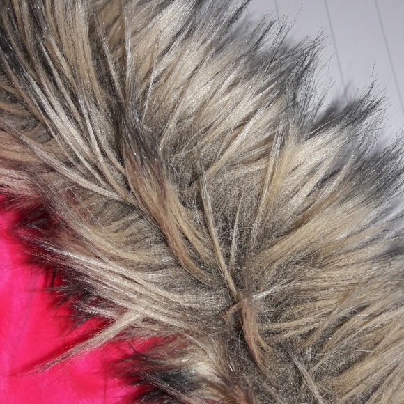 So Brand girl's parka puffer coat. Size 14 - Picture 7 of 8